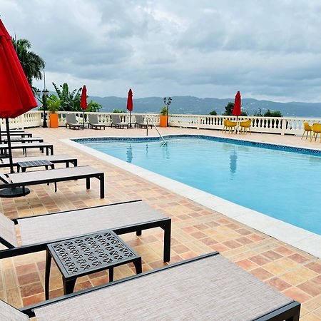 Falcon Shoreline- Airport Pickup Available - Gated-Security Montego Bay Exterior photo